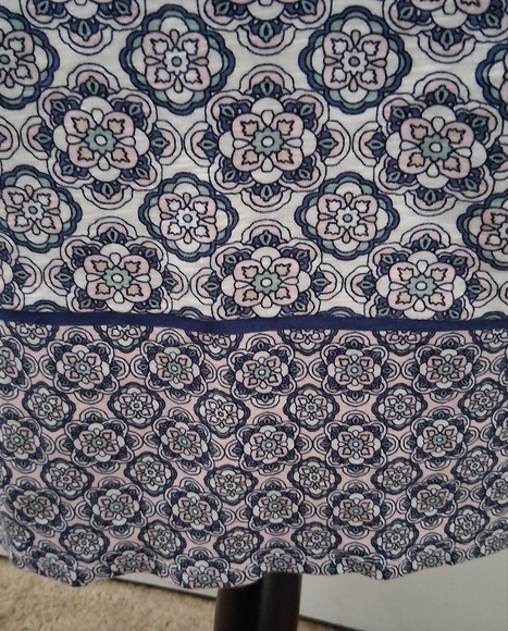 J. Jill Multi Media Floral Design    Size L - Picture 7 of 15